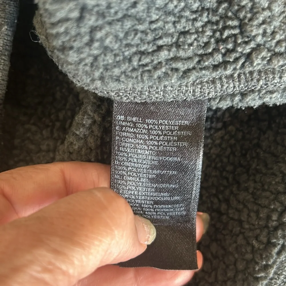 The North Face Gordon Lyons Gray Half Zip Nylon Jacket. Size‎ M (978)